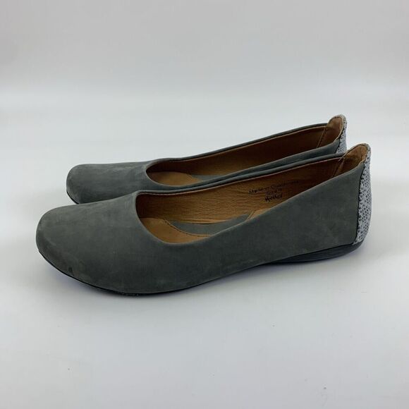 The Root Collective Gaby Flat Gray Nubuck Leather Slip On Comfort Ballet Women 9 - Picture 3 of 13